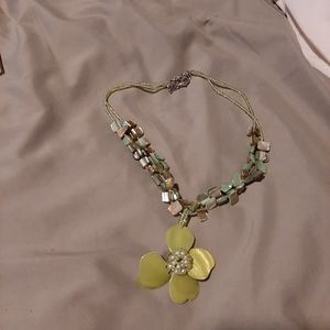 Green flower necklace